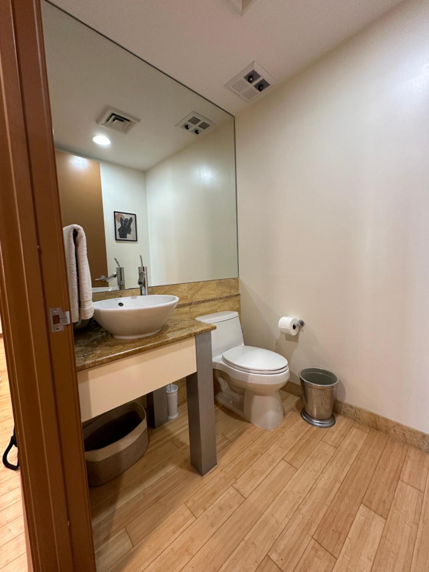 Brickell Floor 31 Sea View-free Parking By Palermo Apartment *